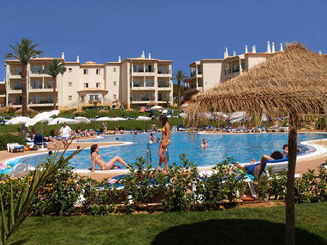 Clube Humbria Olhos De Agua